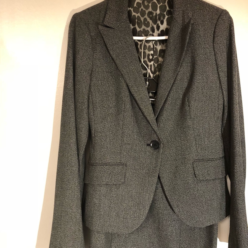 Express Charcoal Women’s Suit with Skirt
